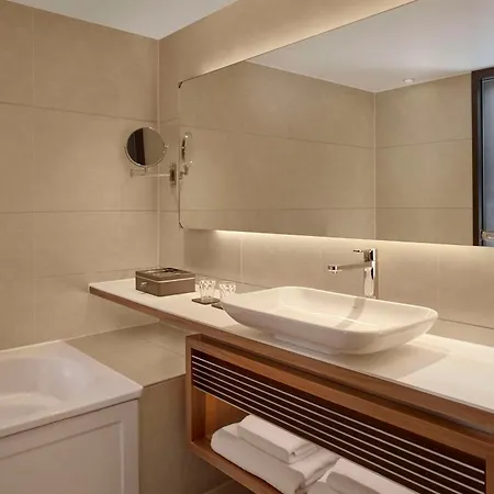 Park Plaza Westminster Bridge London-3