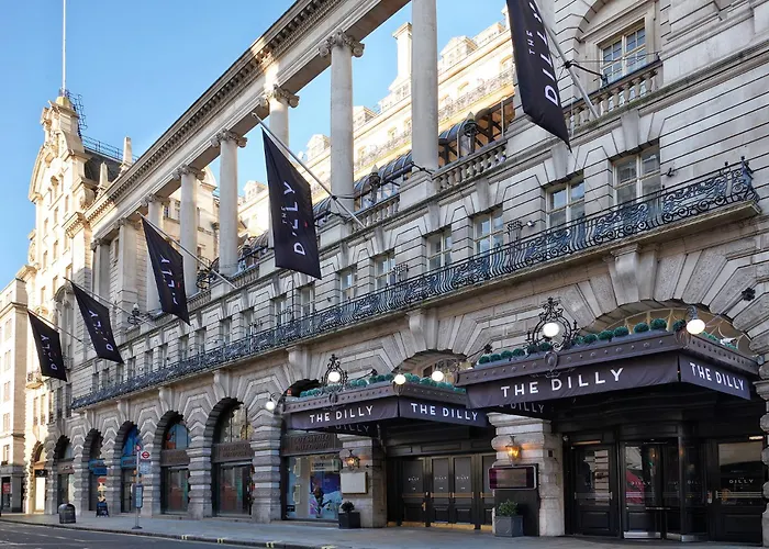 Luxe hotel: The Dilly