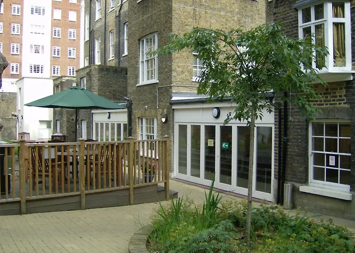 Hotel cerca del colegio: Lse Passfield Hall