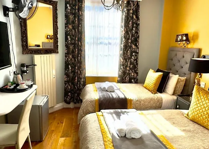 B&B: Piccolino Hyde Park Hotel