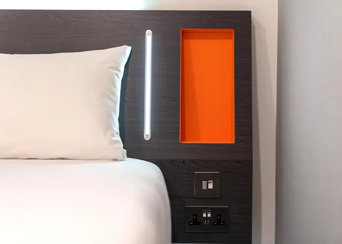  Easyhotel London City Shoreditch
