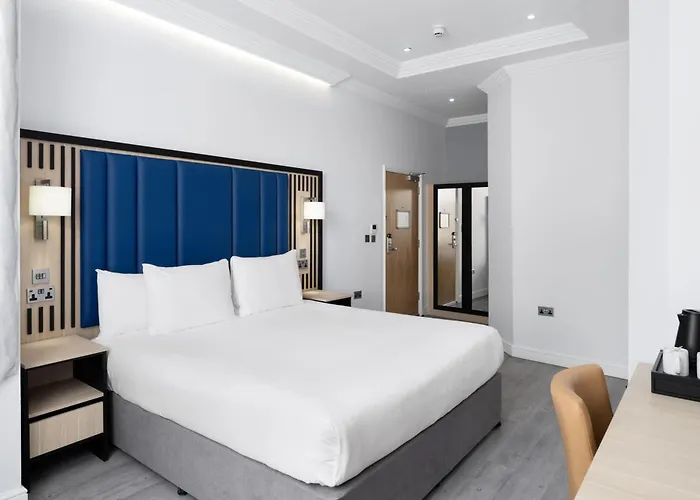 Best Western Chiswick Palace & Suites