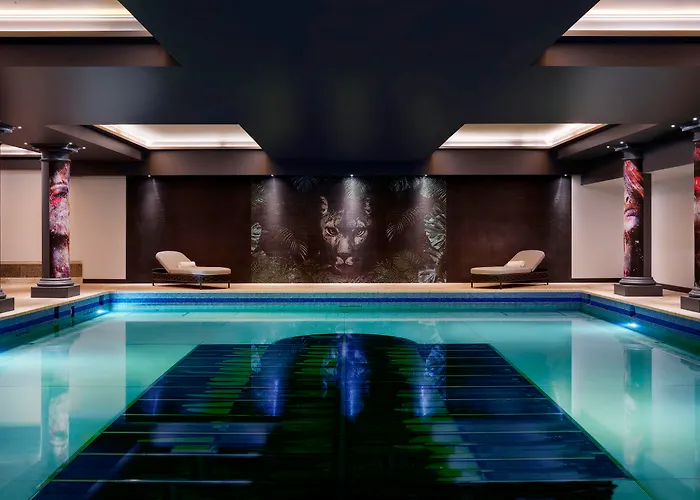 Nyx London Holborn By Leonardo s