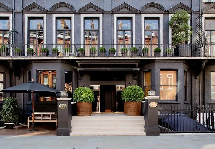 Blakes Hotel